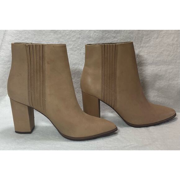 Seychelles Accordion Light‎ Tan Nubuck Leather Ankle Boots Size 10 - Picture 1 of 9